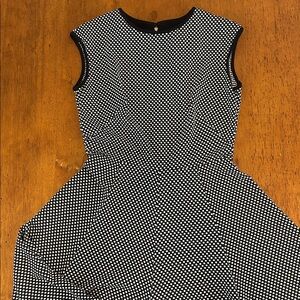 Danny & Nicole Black and White Patterned Dress - Size 4